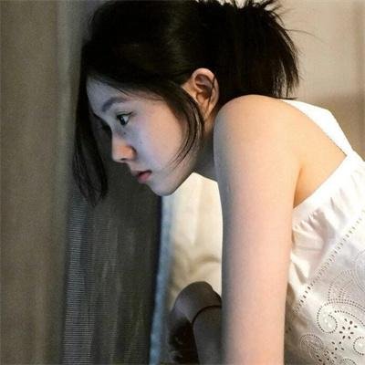 女人生命中的瞬间海报